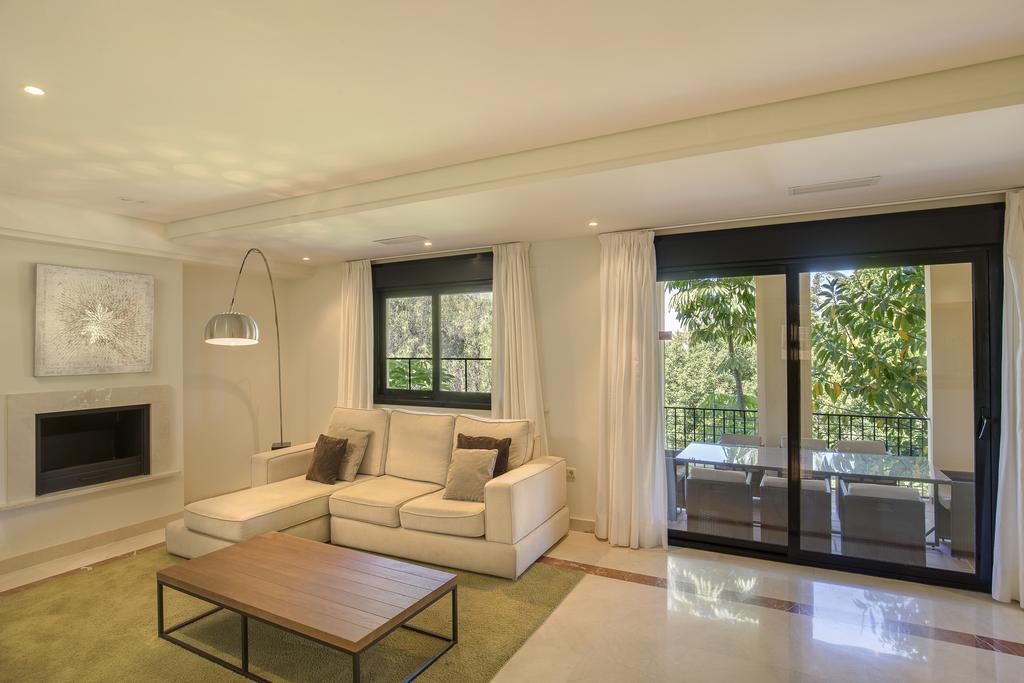 Mimosas Suites Banús Marbella Exterior foto